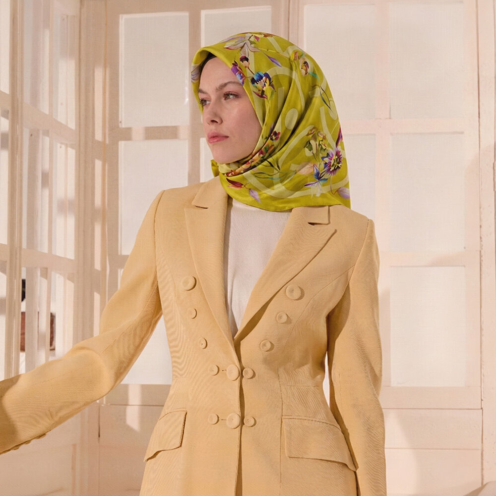 Açık Yeşil Flora Sembol Desen Twill İpek Eşarp - 3