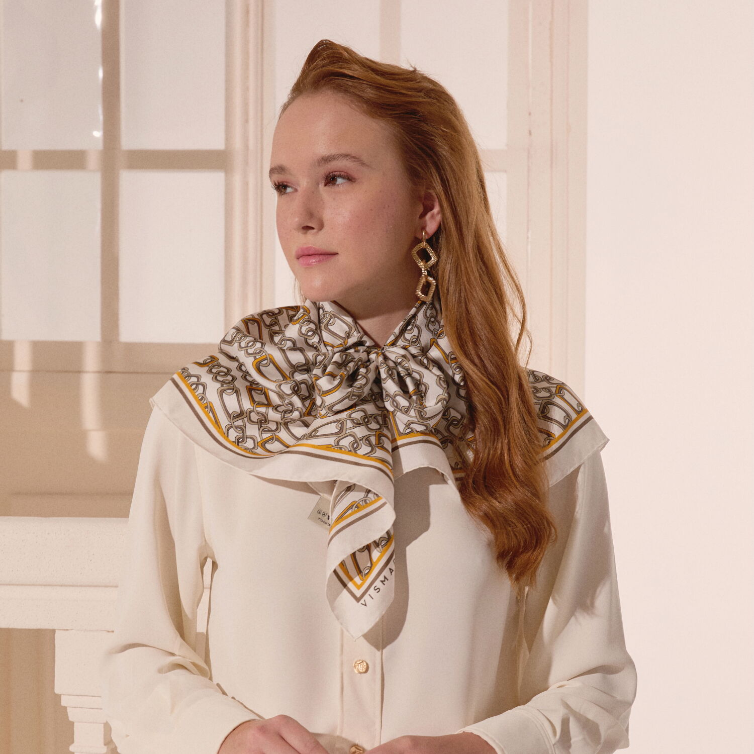 Beige Modern Chain Pattern Twill Silk Square Scarf - 3