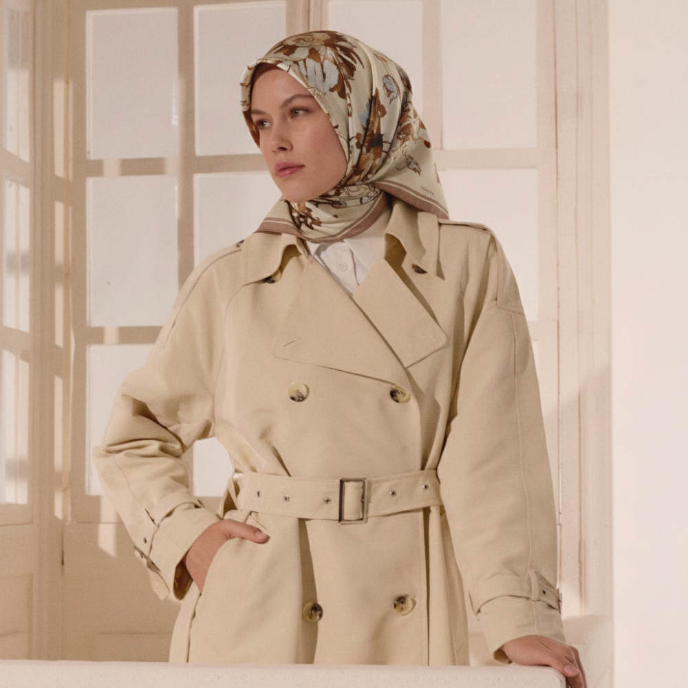 Bej Vismara Bahar Çiçeği Desenli Twill İpek Eşarp - 3