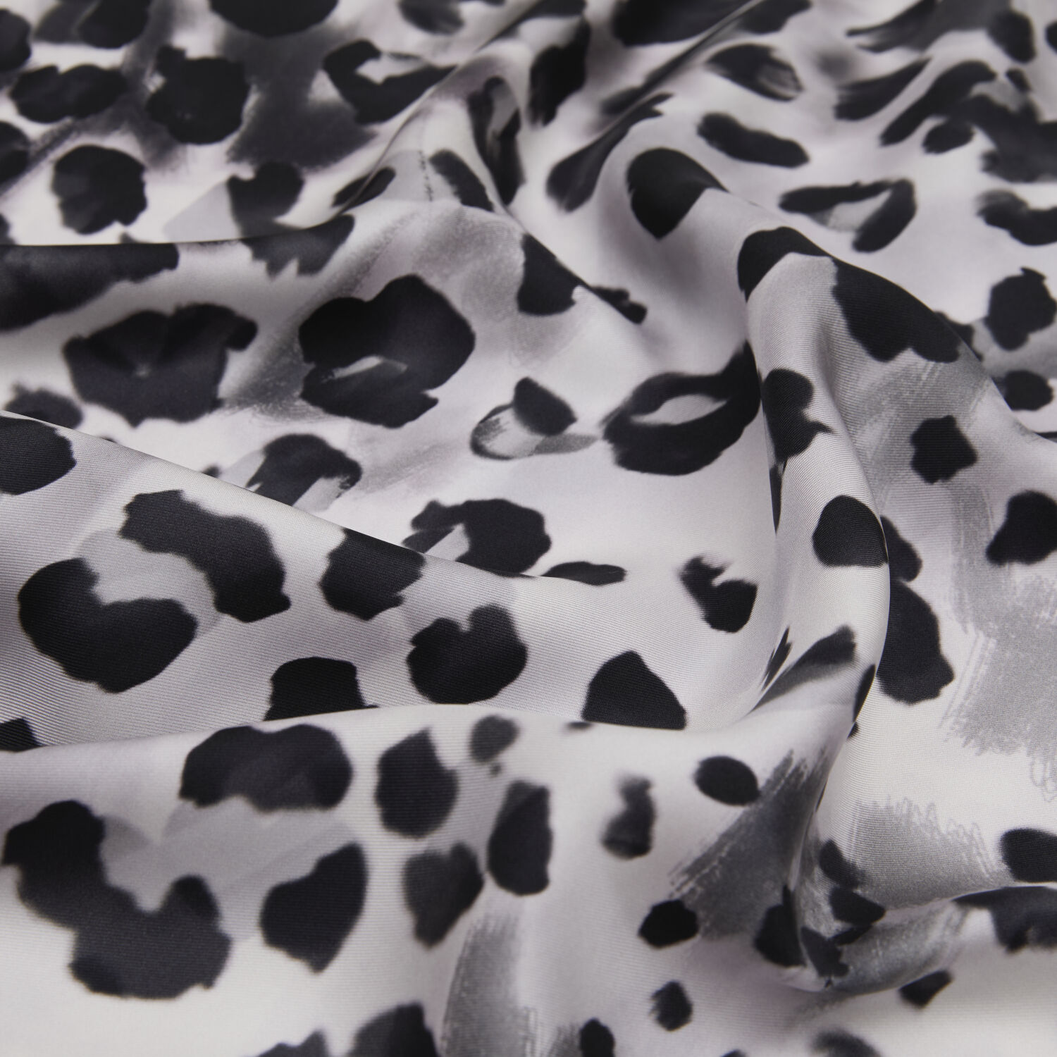 Beyaz Modern Leopar Desenli Twill İpek Eşarp - 2