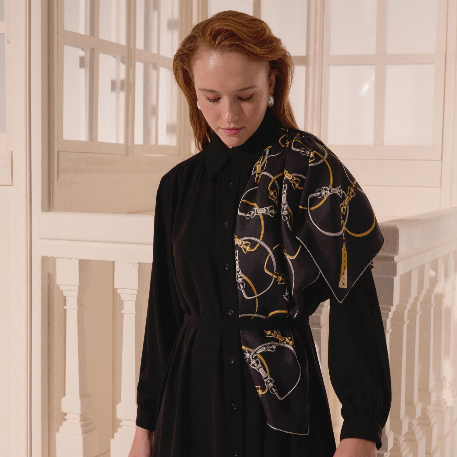 Black Chain Pattern Twill Silk Square Scarf - 3