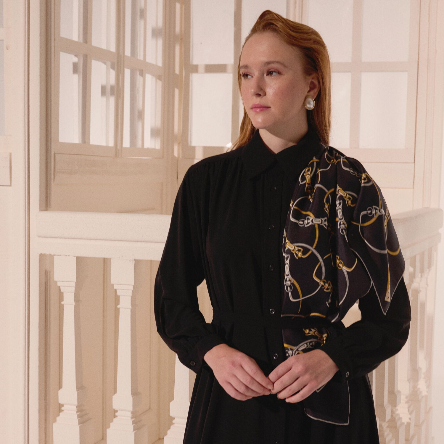 Black Chain Pattern Twill Silk Square Scarf - 5