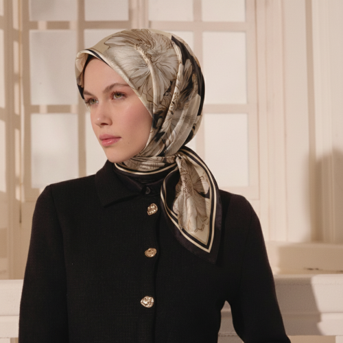 Black Linea Fiora Pattern Twill Silk Square Scarf - Vismara