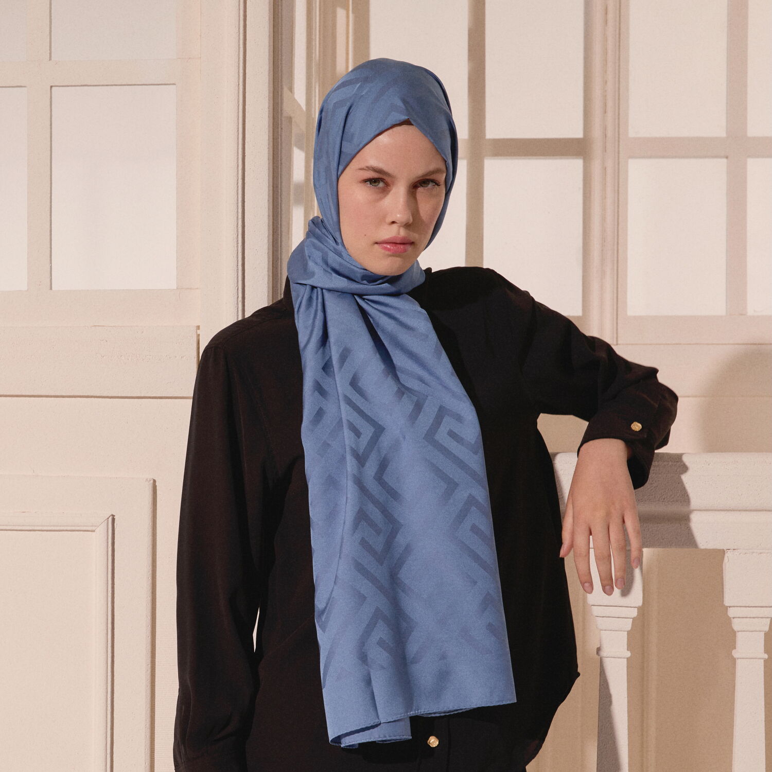 Blue G Pattern Jacquard Wool Silk Scarf - 3