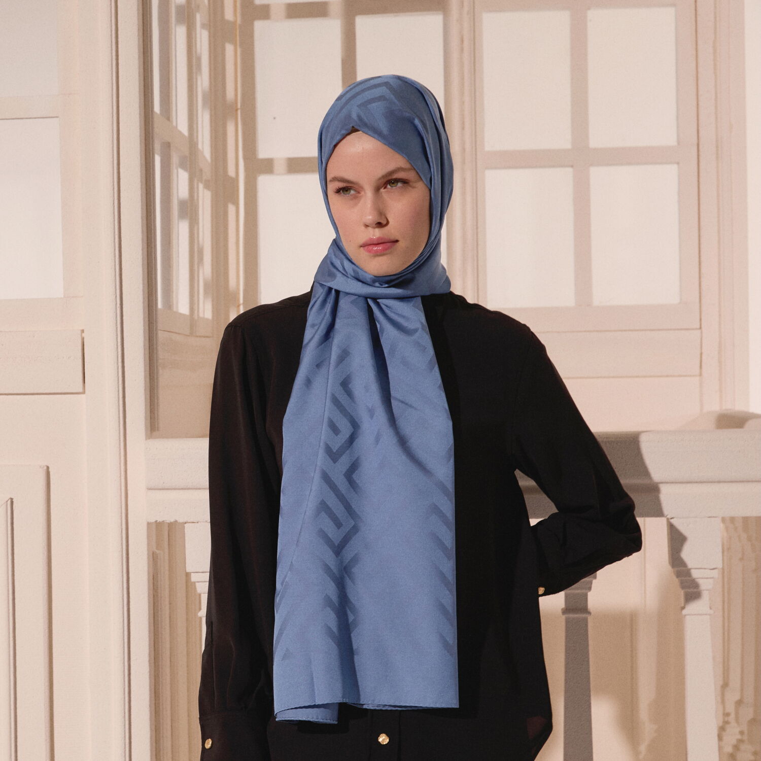 Blue G Pattern Jacquard Wool Silk Scarf - 4