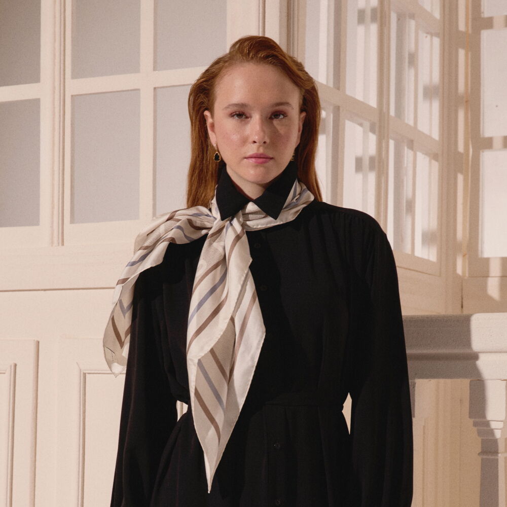 Cream Vismara Swan Pattern Twill Silk Square Scarf - Vismara