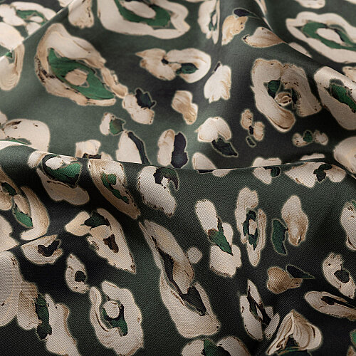 Dark Green Classic Panther Pattern Silk Scarf - Vismara