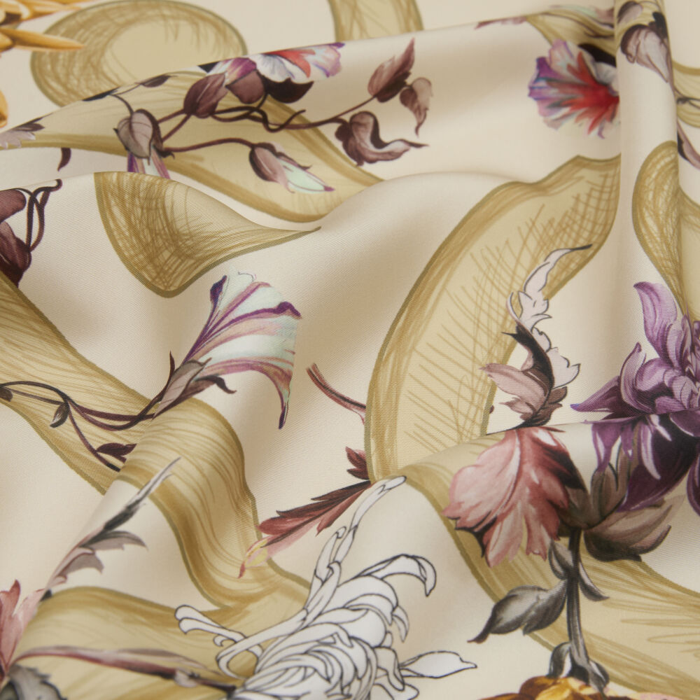 Dore Flower Magic Patterned Twill Silk Square Scarf - Vismara