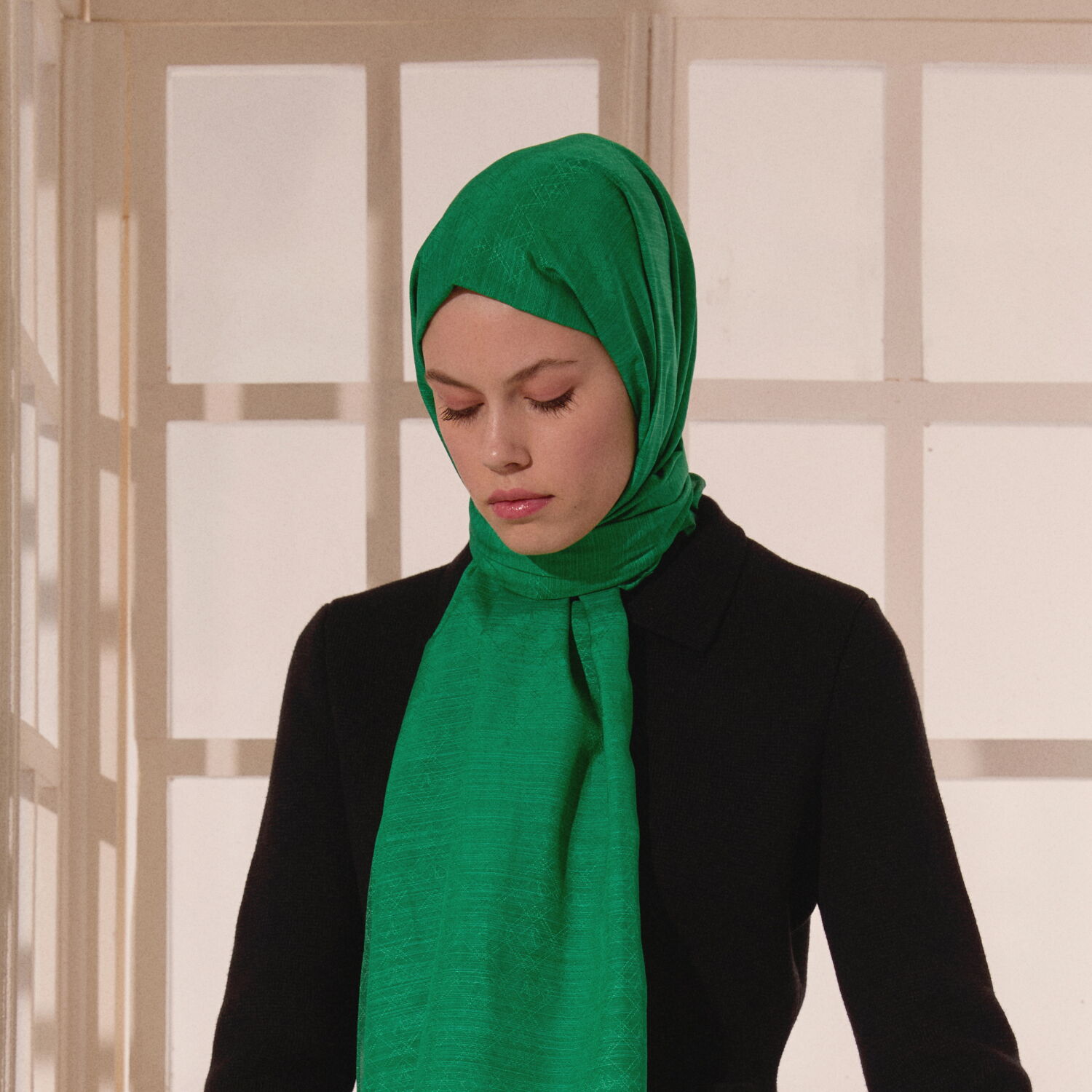 Emerald Green Monogram Pattern V Jacquard Cotton Silk Scarf - 5
