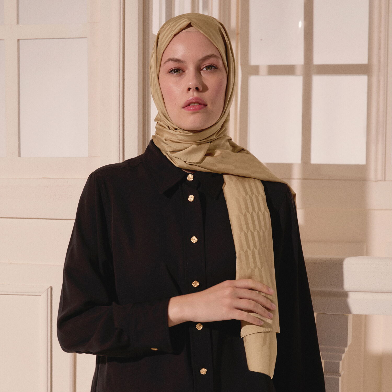 Gold Drop Pattern Jacquard Wool Silk Scarf - 3