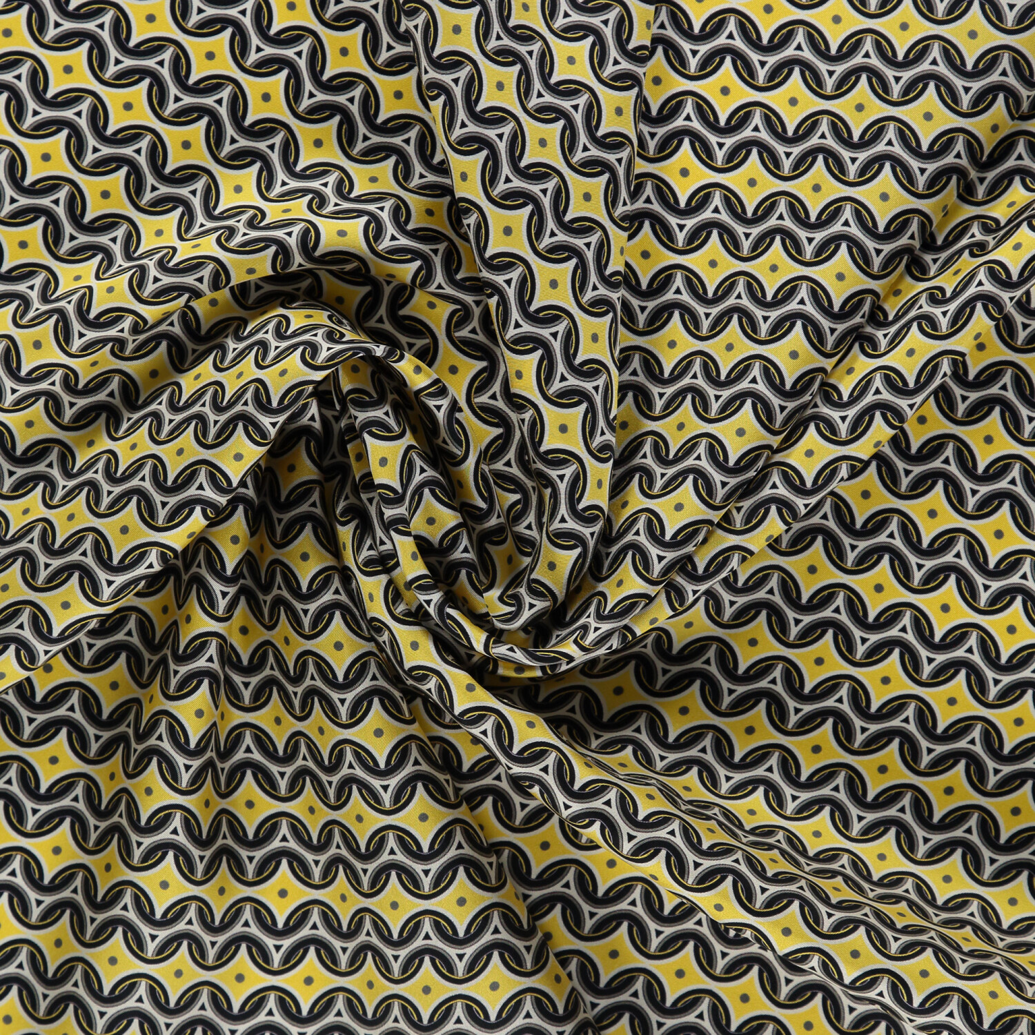 Dore Retro Pattern Twill Silk Square Scarf - 2