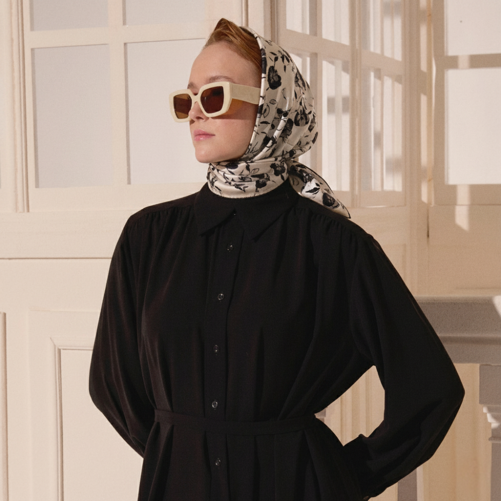 Gray Wildflower Patterned Silk Square Scarf - 3