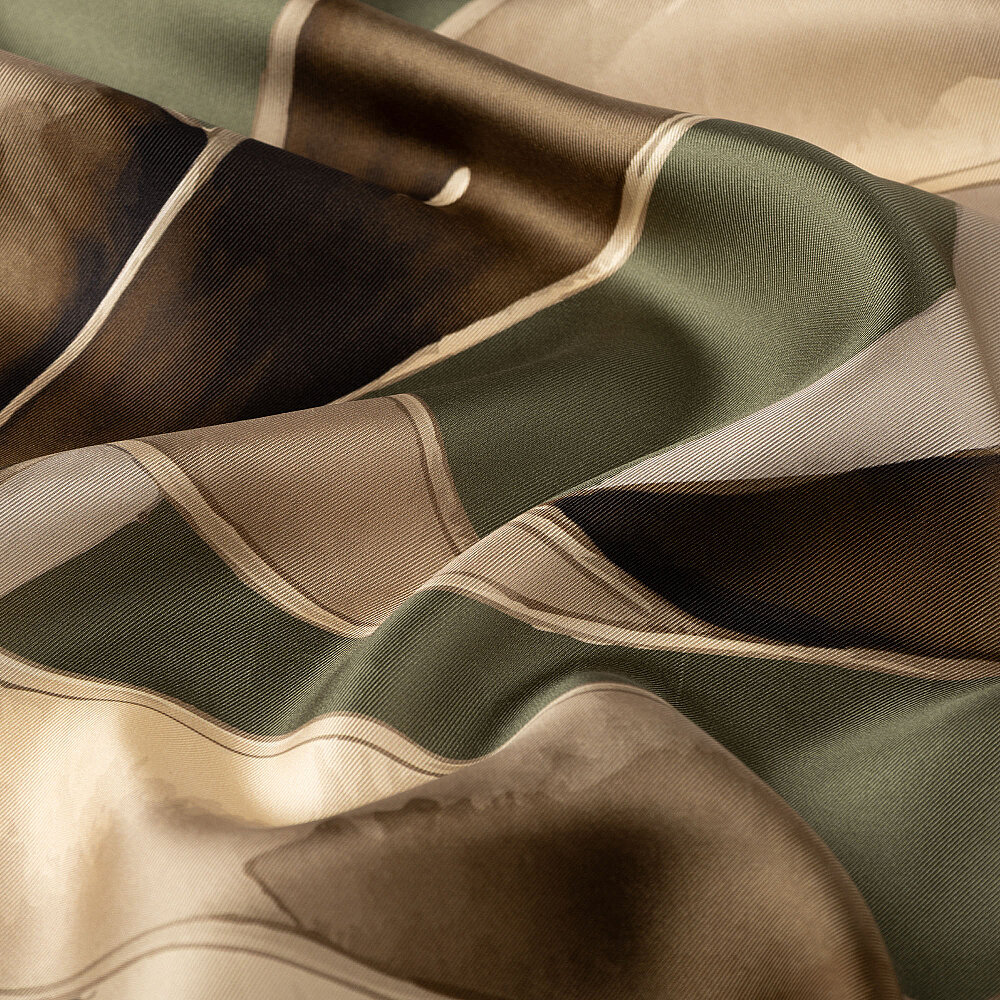 Green Vismara Infinita Patterned Satin Silk Square Scarf - 2