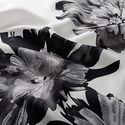 Grey Chrysanthemum Breeze Patterned Silk Scarf - Vismara