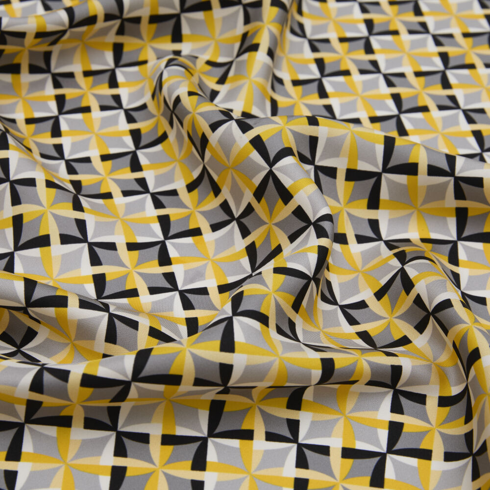 Gri Diamond Line Retro Desen Twill İpek Eşarp - Vismara