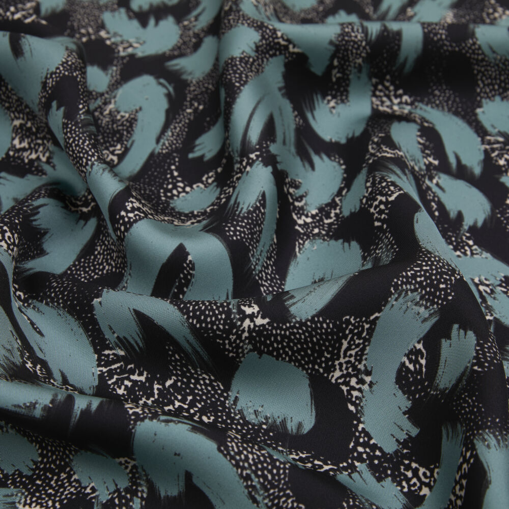 Gri Leopar Desenli Twill İpek Eşarp - Vismara