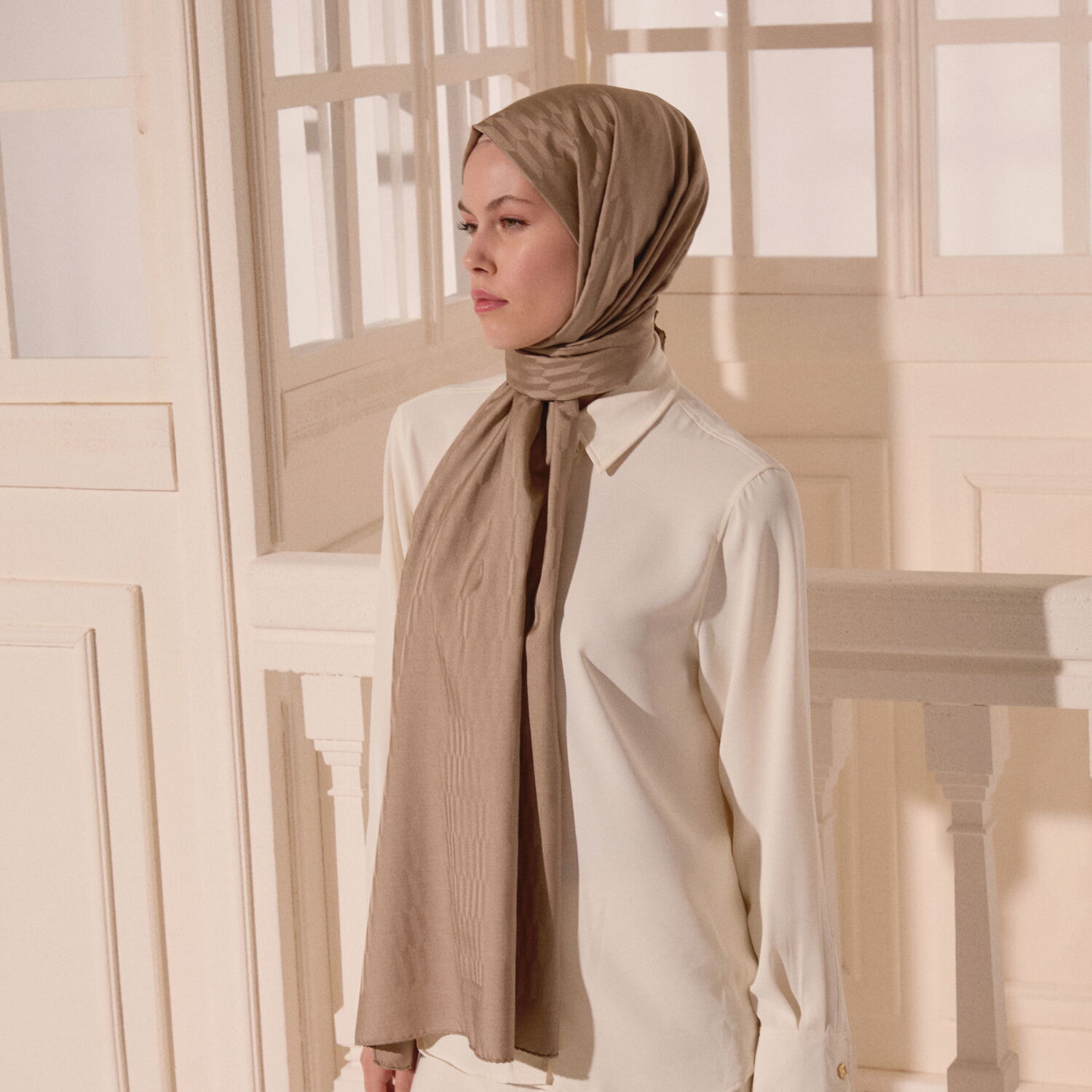Mink Drop Pattern Jacquard Wool Silk Scarf - 5
