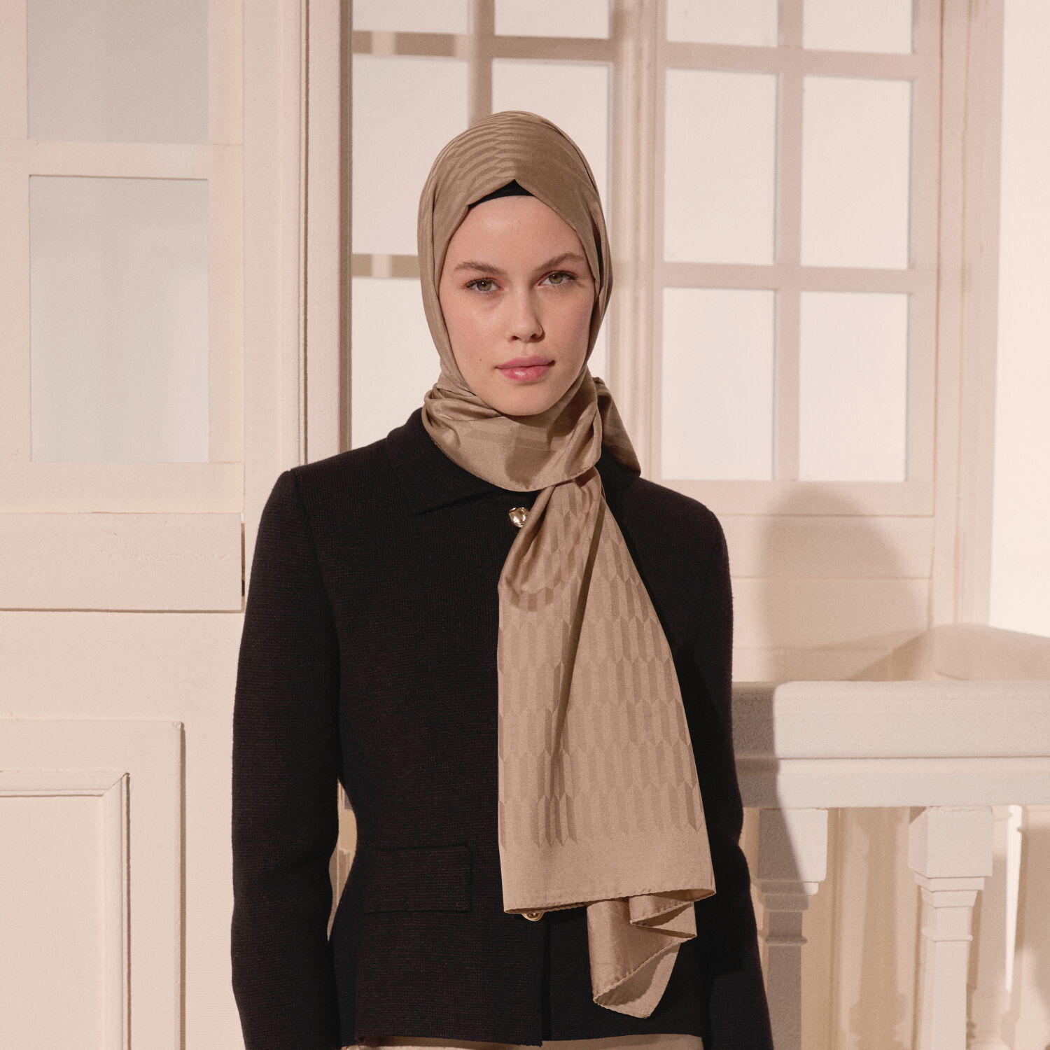 Mink Drop Pattern Jacquard Wool Silk Scarf - 3