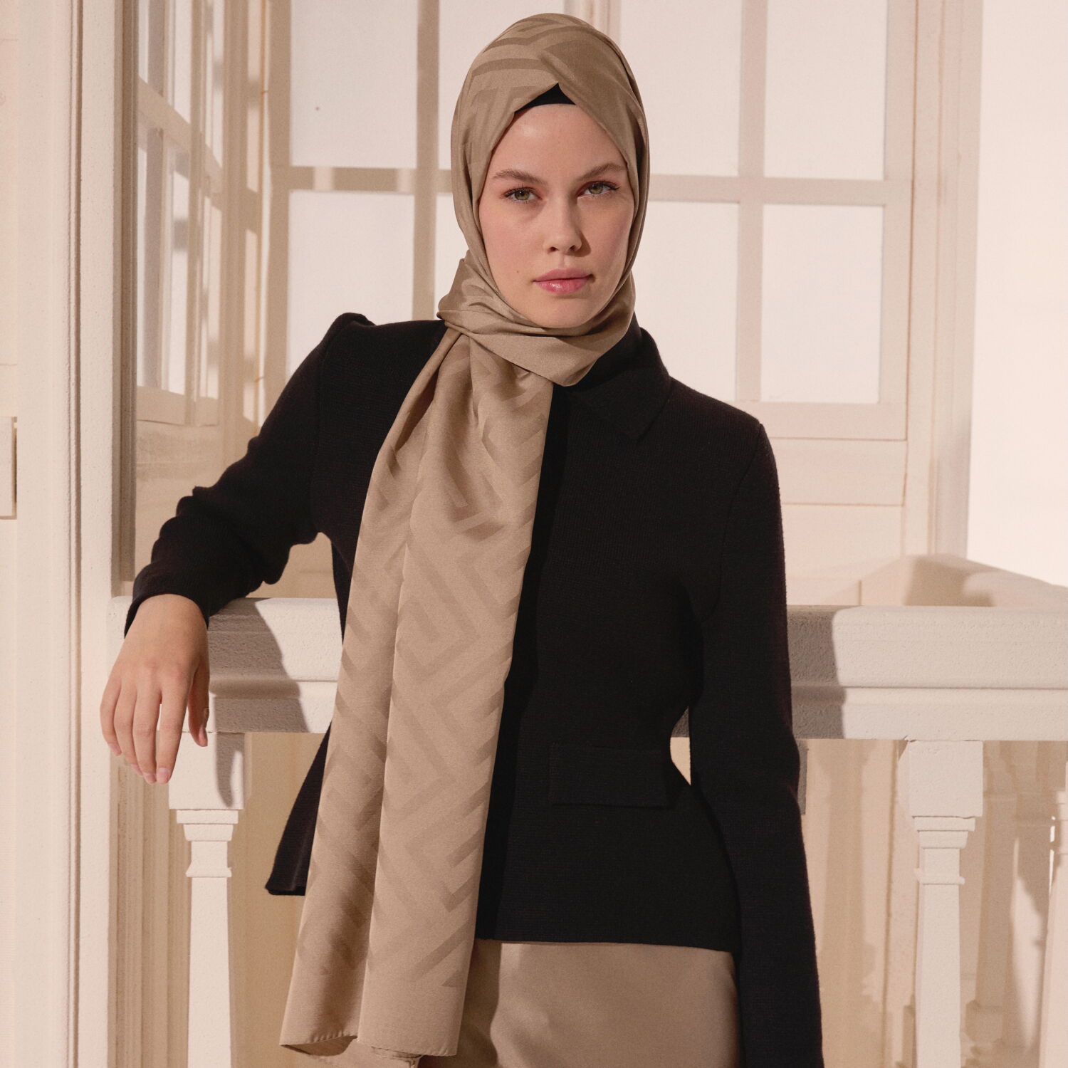 Mink G Pattern Jacquard Wool Silk Scarf - 3
