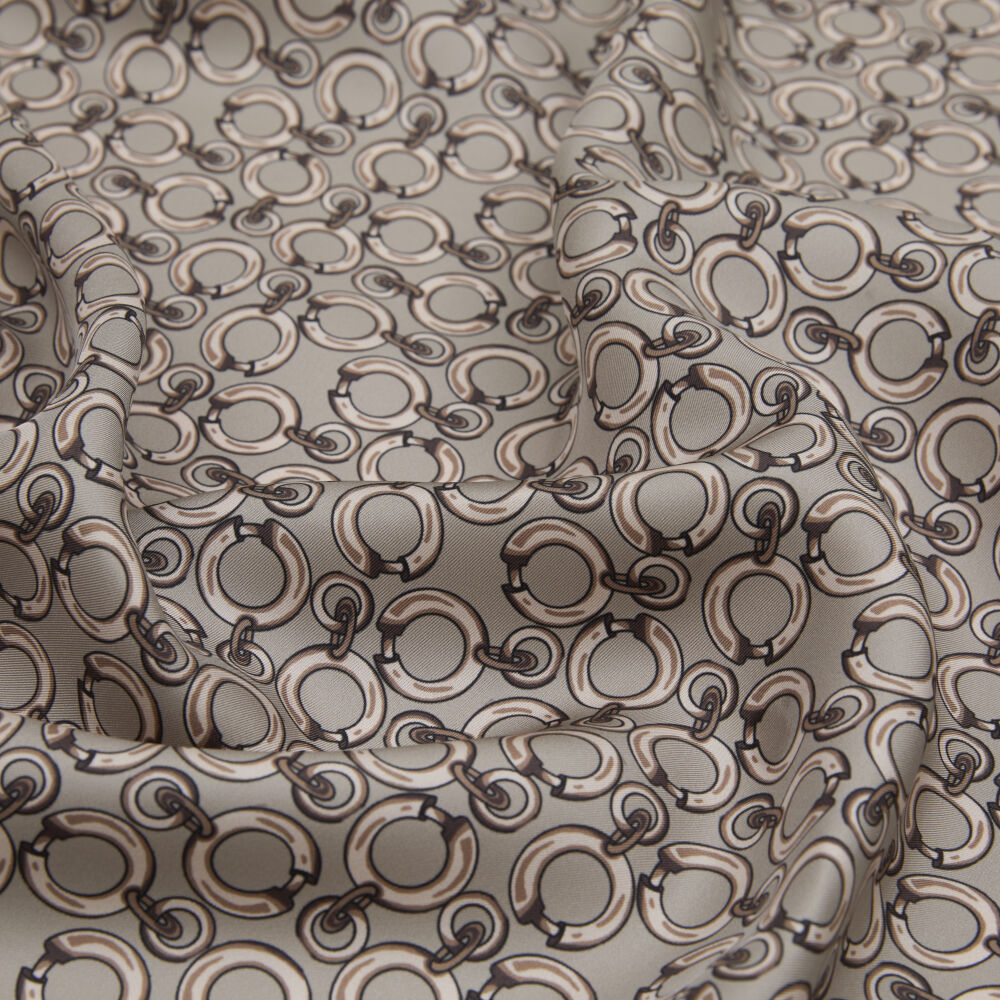 Mink Ring Chain Pattern Twill Silk Square Scarf - Vismara