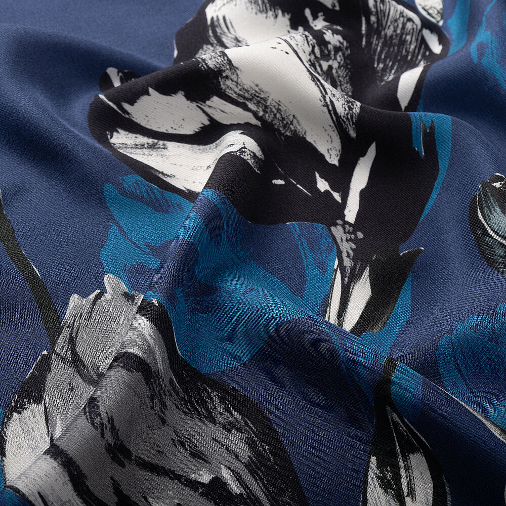 Navy Blue Charcoal Lily Patterned Silk Scarf - 3