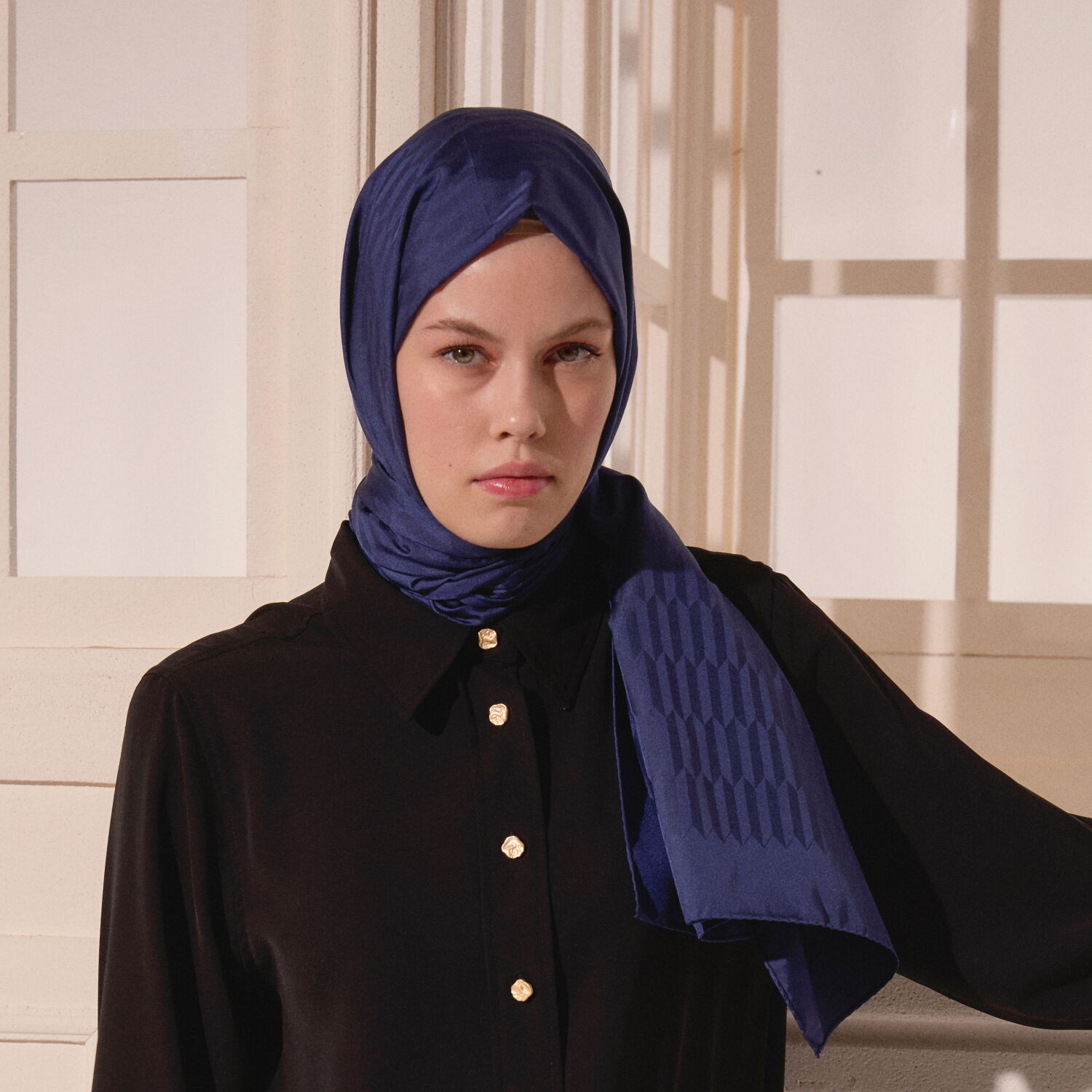 Navy Blue Drop Pattern Jacquard Wool Silk Scarf - 3