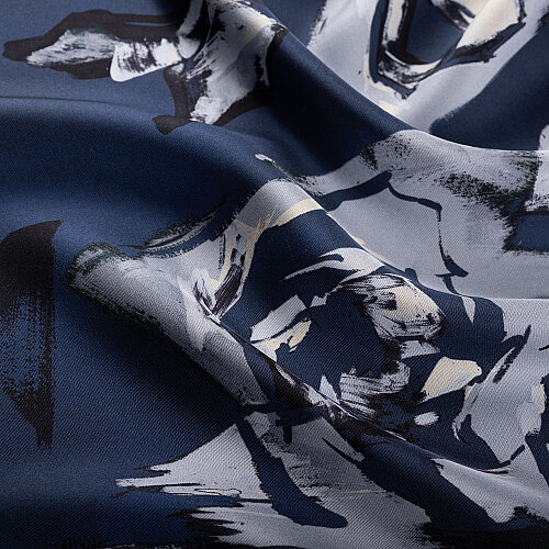 Navy Blue Oil Painting Rose Patterned Silk Scarf - Vismara