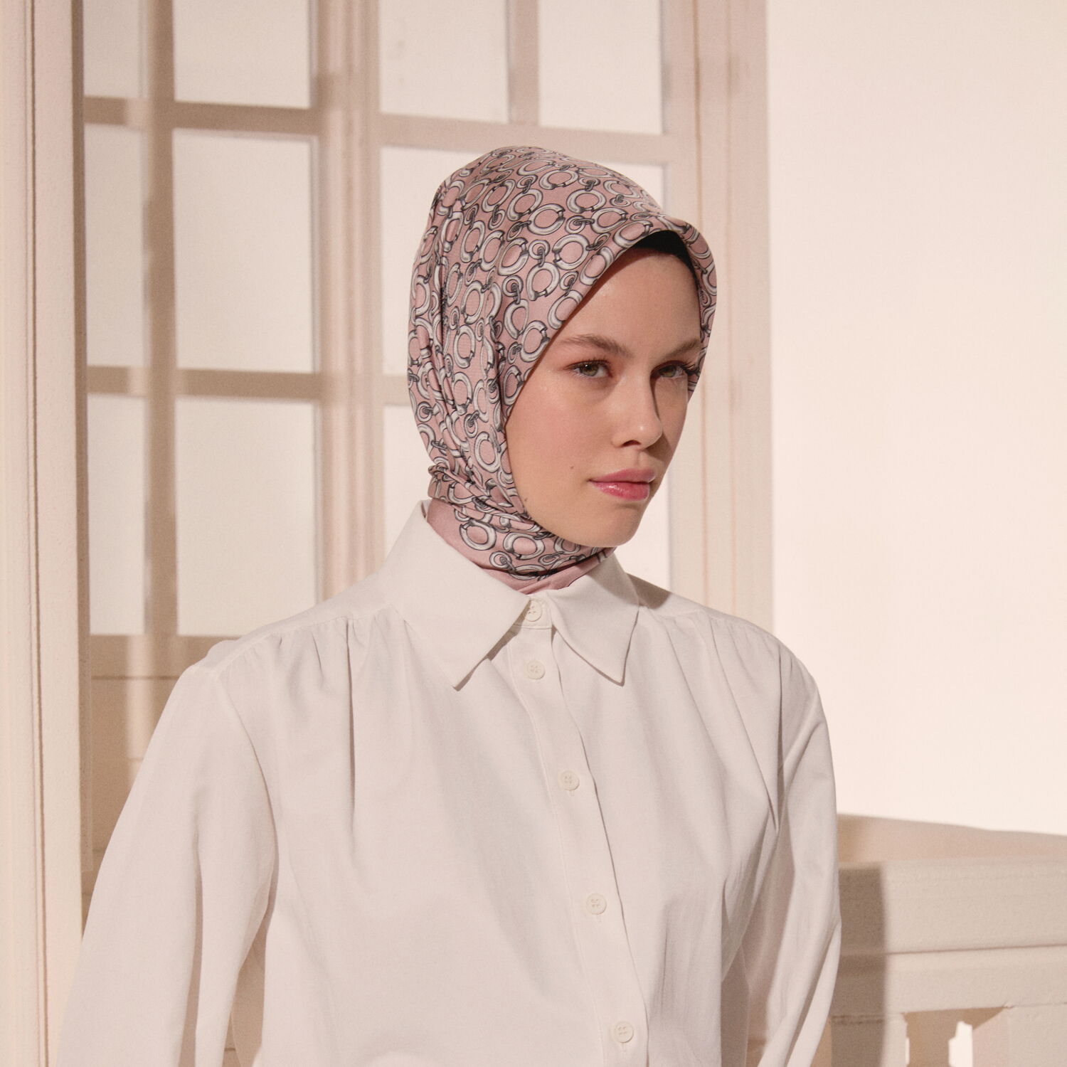 Pembe Halkalı Zincir Desen Twill İpek Eşarp - 4