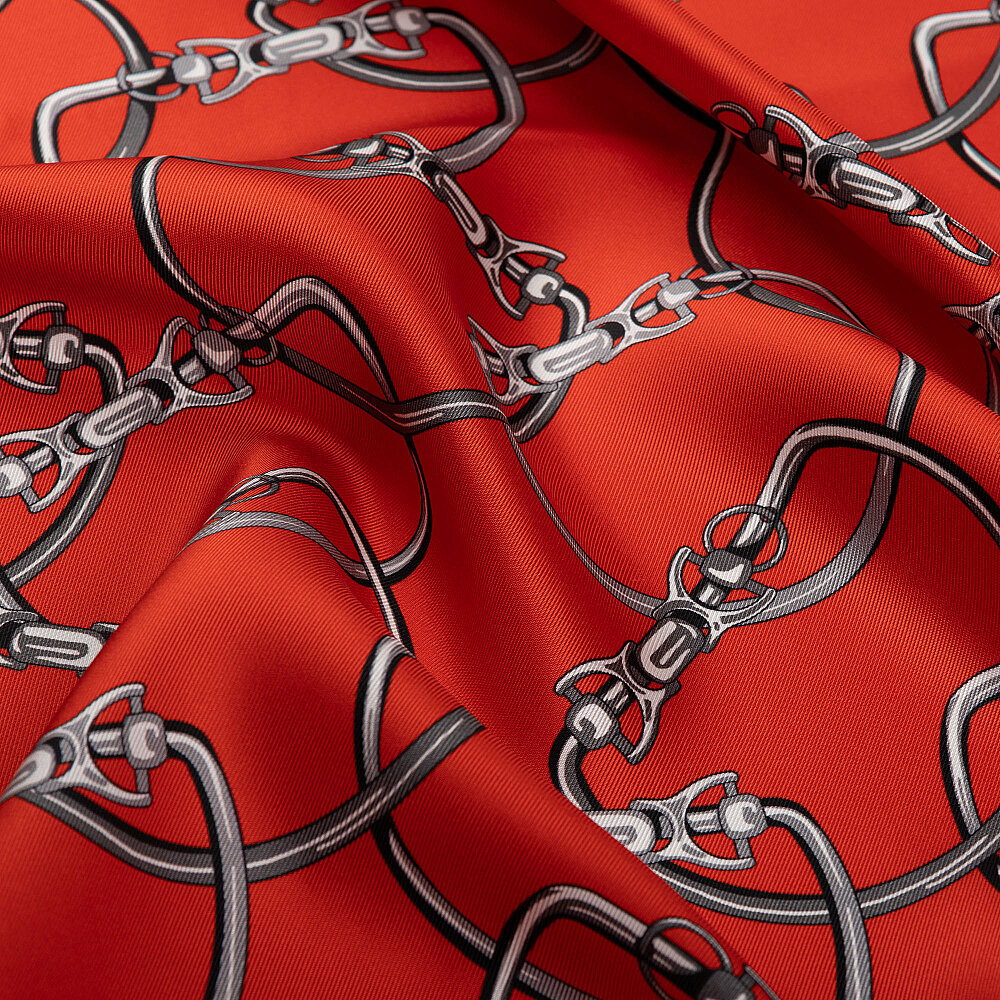 Red Chain Pattern Silk Square Scarf - 2