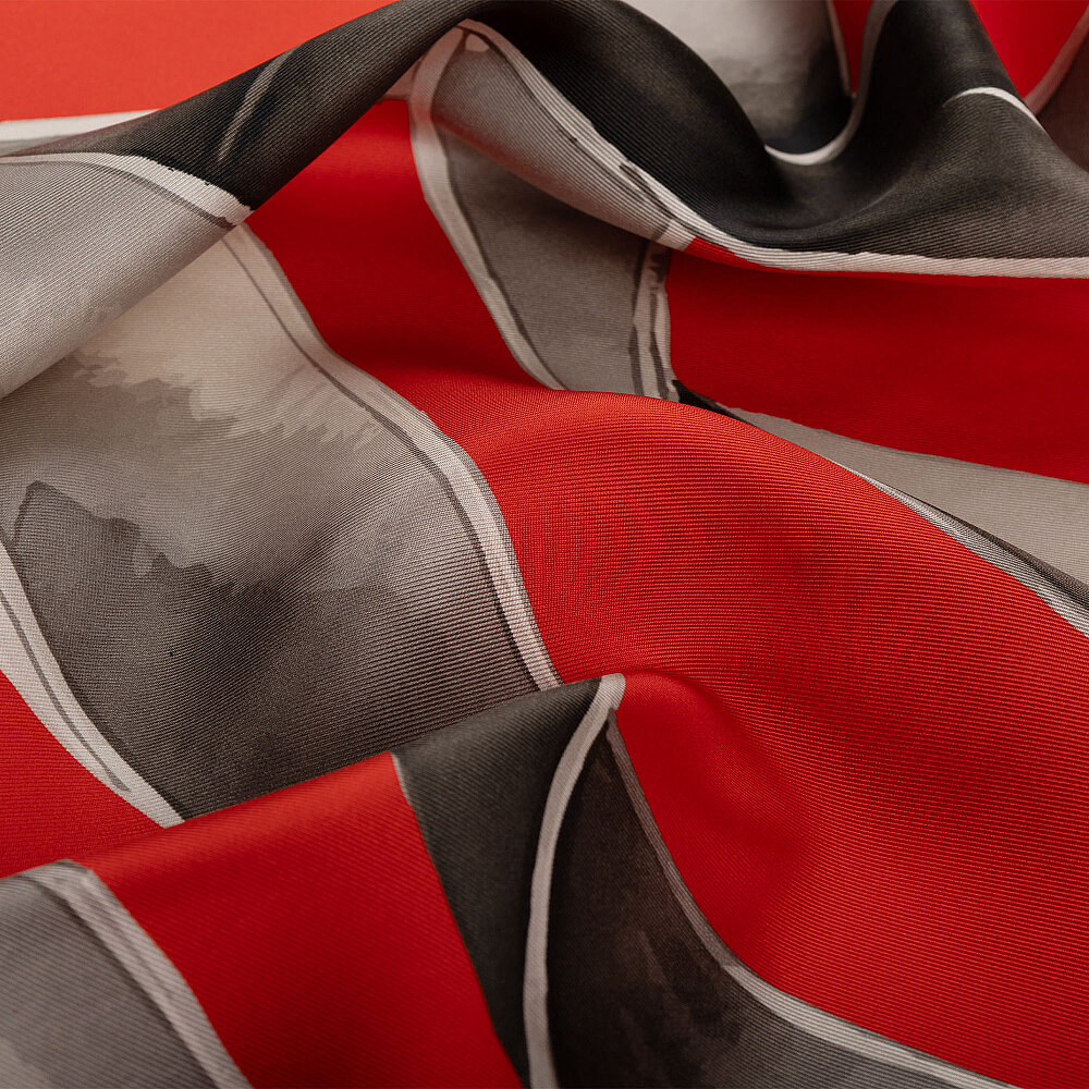 Red Vismara Infinita Patterned Satin Silk Square Scarf - 2