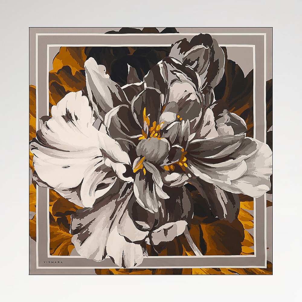 Sarı Şakayık Çiçeği Desenli Twill İpek Eşarp - 1