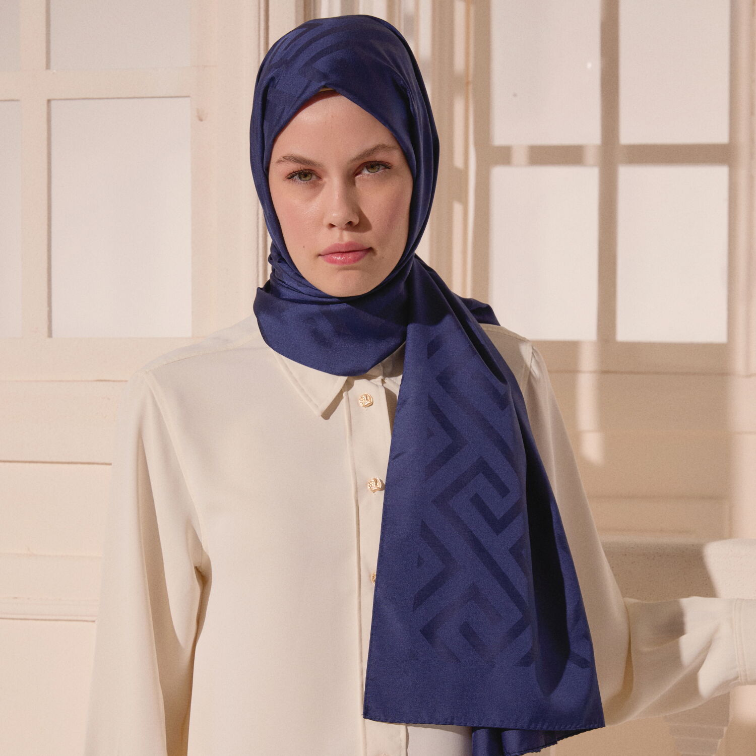 Sciarpa in lana e seta jacquard con motivo G blu navy - 4