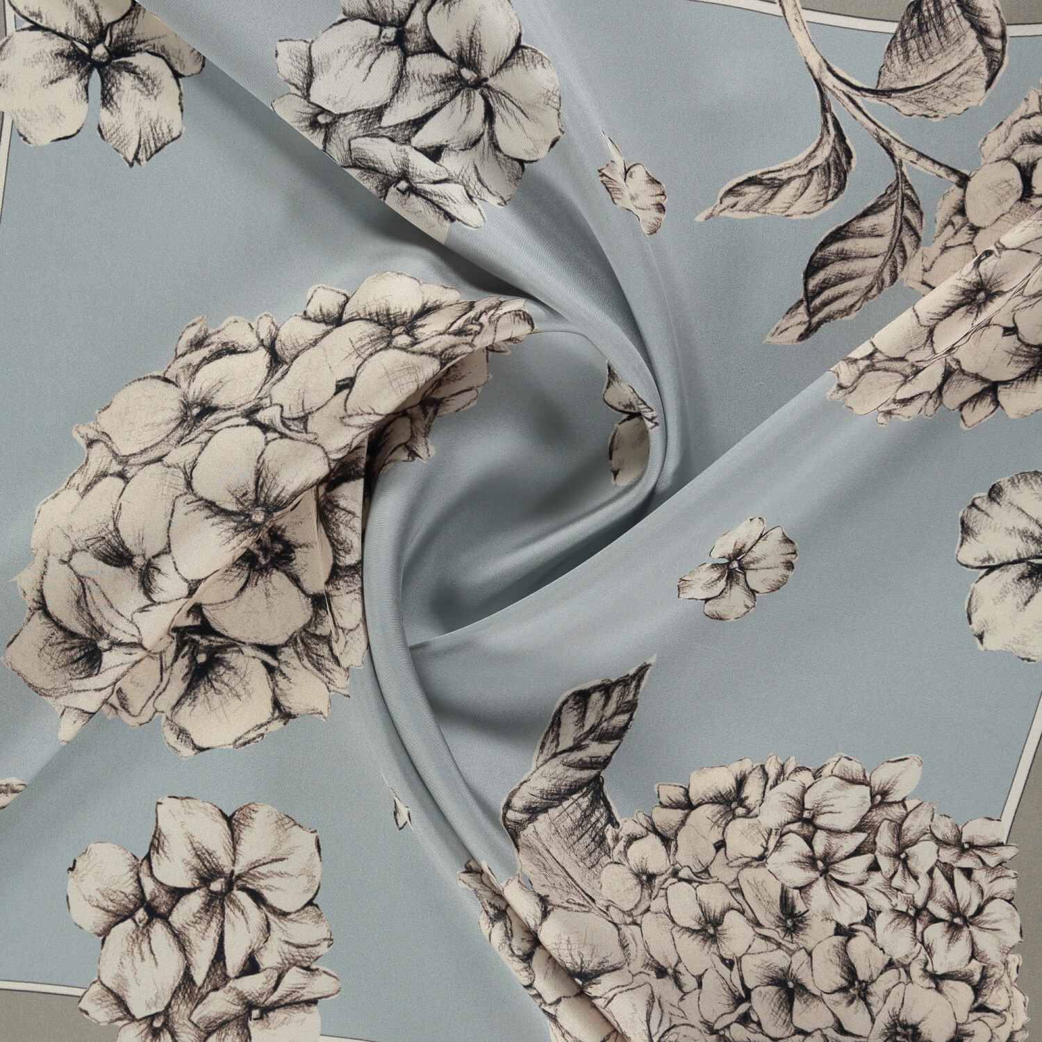 Sciarpa quadrata in twill di seta con motivo a fiori di ortensia blu cielo - 2