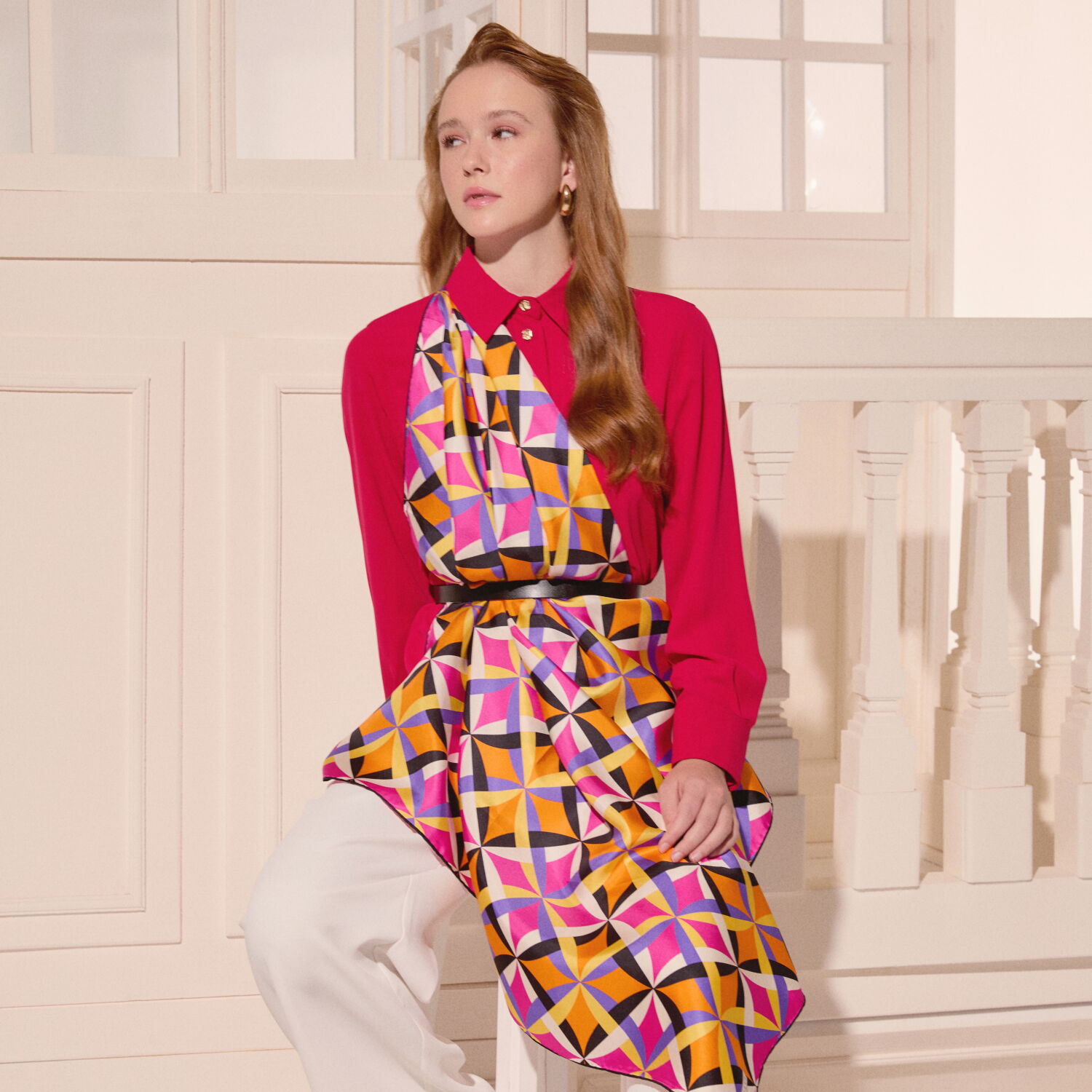 Sciarpa quadrata in twill di seta con motivo a mosaico antico fucsia - 3