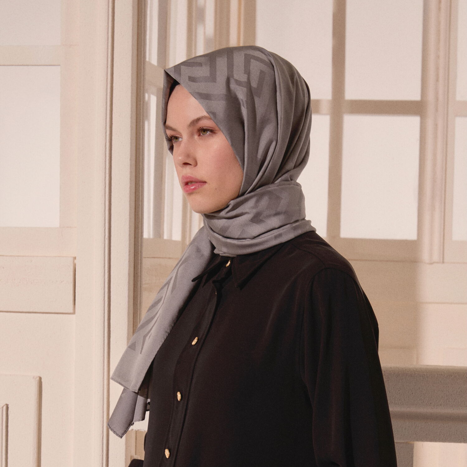 Smoke G Pattern Jacquard Wool Silk Scarf - 4