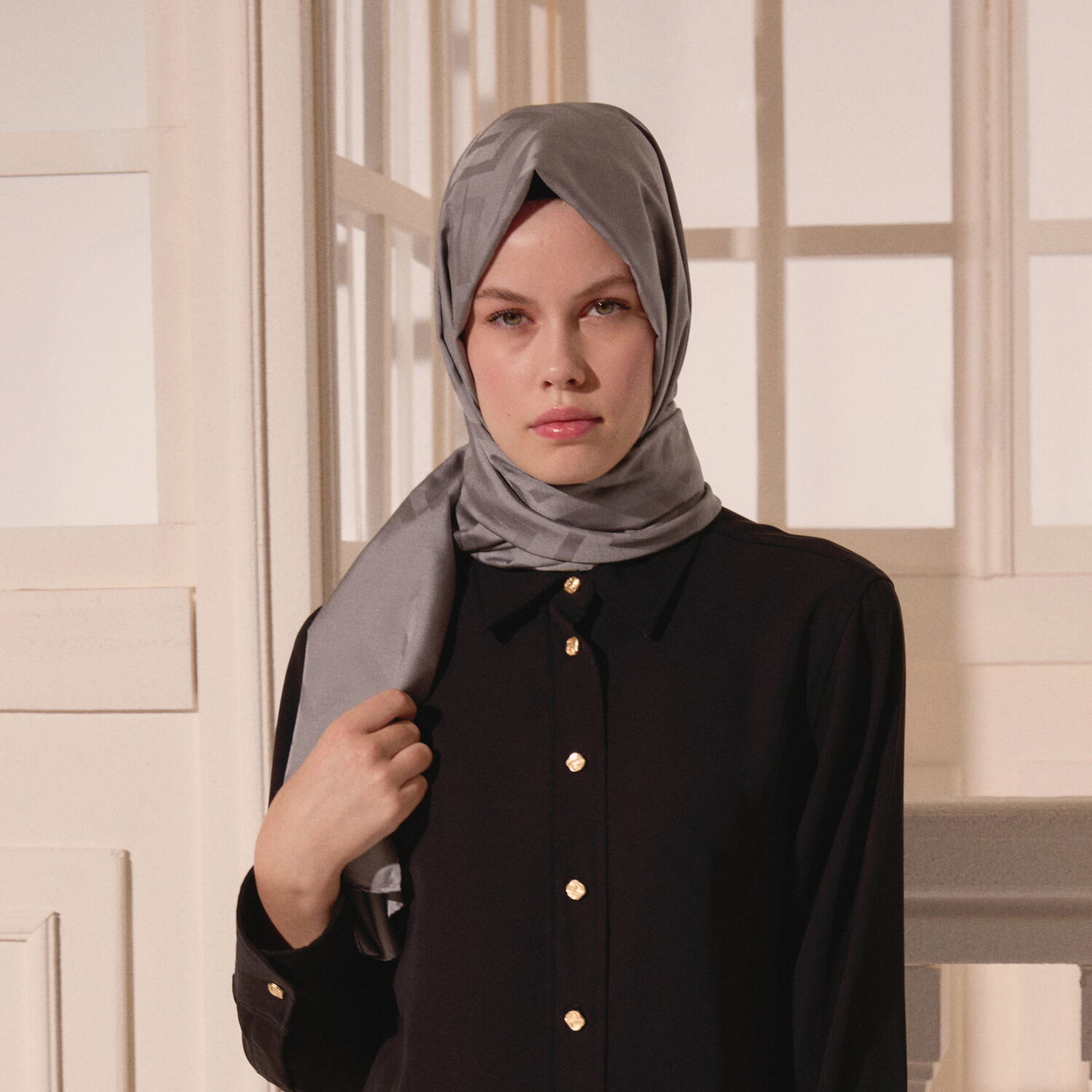 Smoke G Pattern Jacquard Wool Silk Scarf - 5