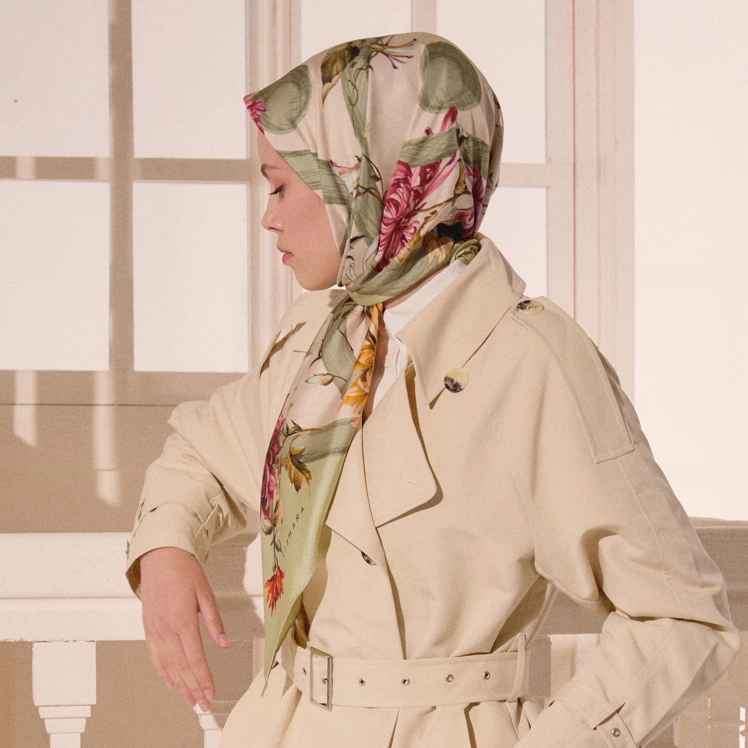 Su Yeşili Çiçeklerin Büyüsü Desenli Twill İpek Eşarp - 4