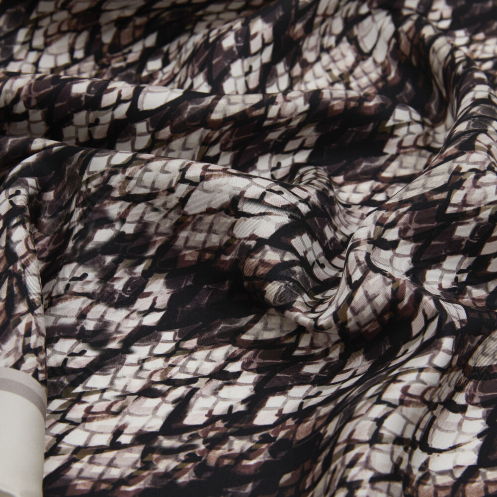 White Snake Patterned Twill Silk Square Scarf - Vismara