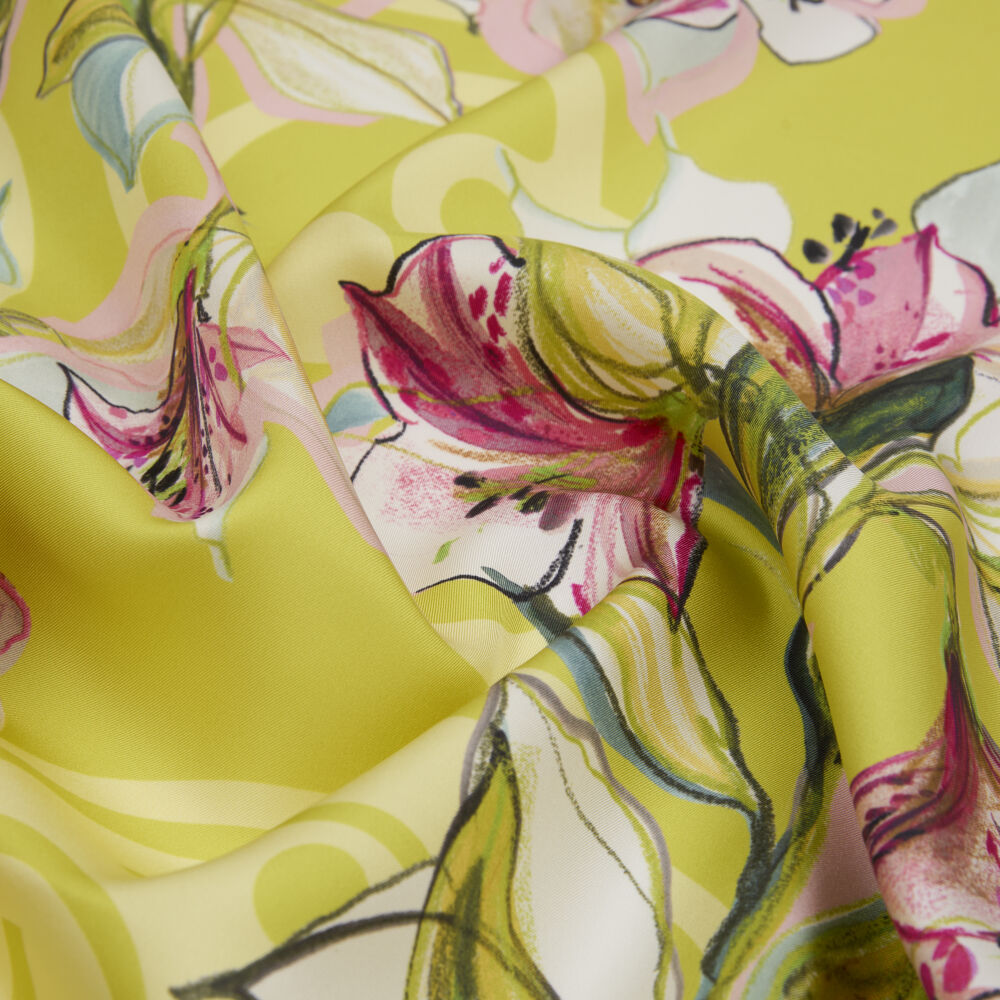 Yellow Vismara Monogram Lily Flower Pattern Twill Silk Square Scarf - Vismara