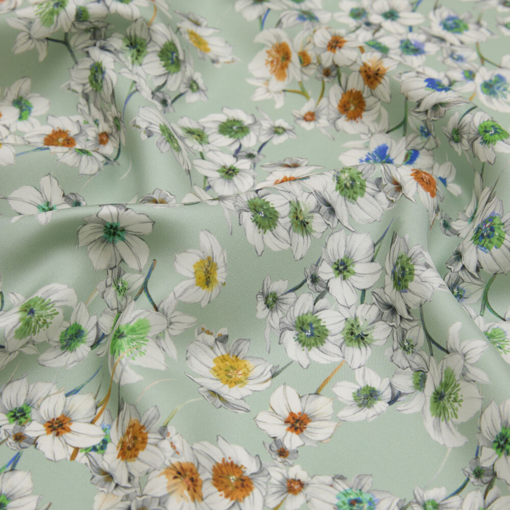 Yeşil Sulu Boya Çiçek Deseni Twill İpek Eşarp - Vismara